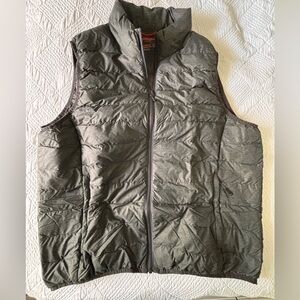 Hawke & Co Down Vest Size Large